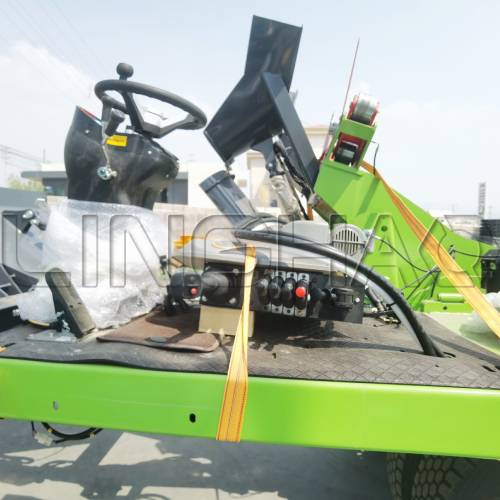 LINGHAO Self Loading Mixer Truck ready for shipment to Samoa